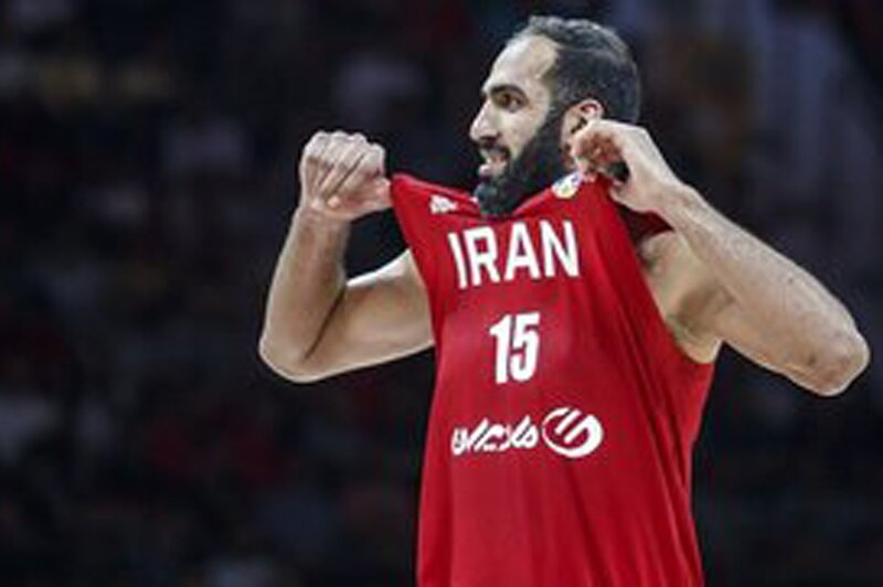 عکس | گوشی ملی‌پوش سابق ایران را دزد زد/داداش پس بیار؛ خودم خریدارم!