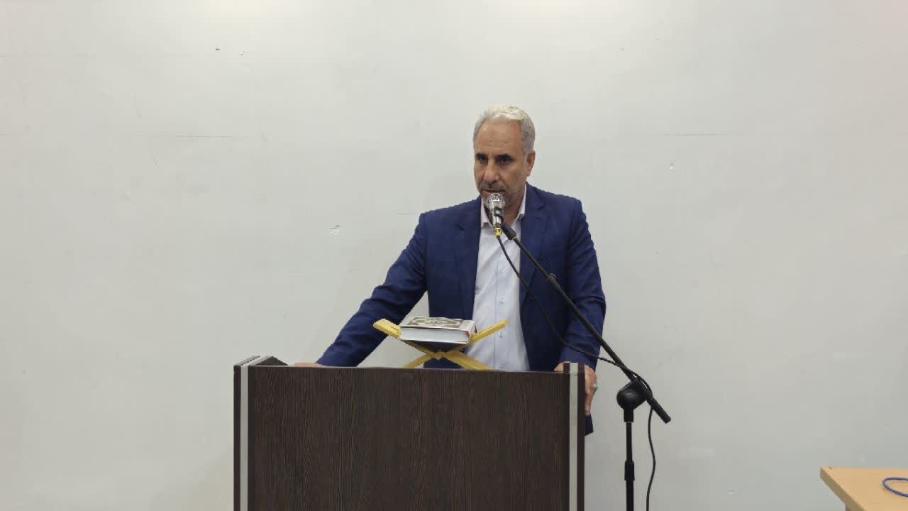 تاکید مدیرکل زندان های استان کرمان بر ارتقاء استفاده از پابند الکترونیکی تاکید مدیرکل زندان های استان کرمان بر ارتقاء استفاده از پابند الکترونیکی